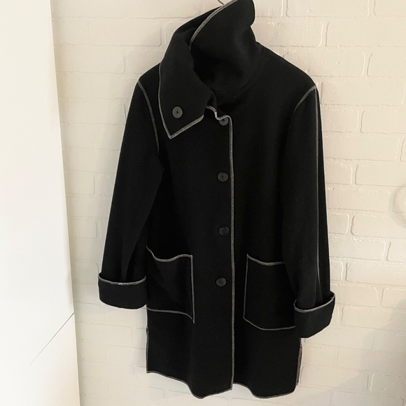 Vintage Vex Collection Women’s Pea Coat Black Contrasting stitches Wool blend M - Picture 3 of 11